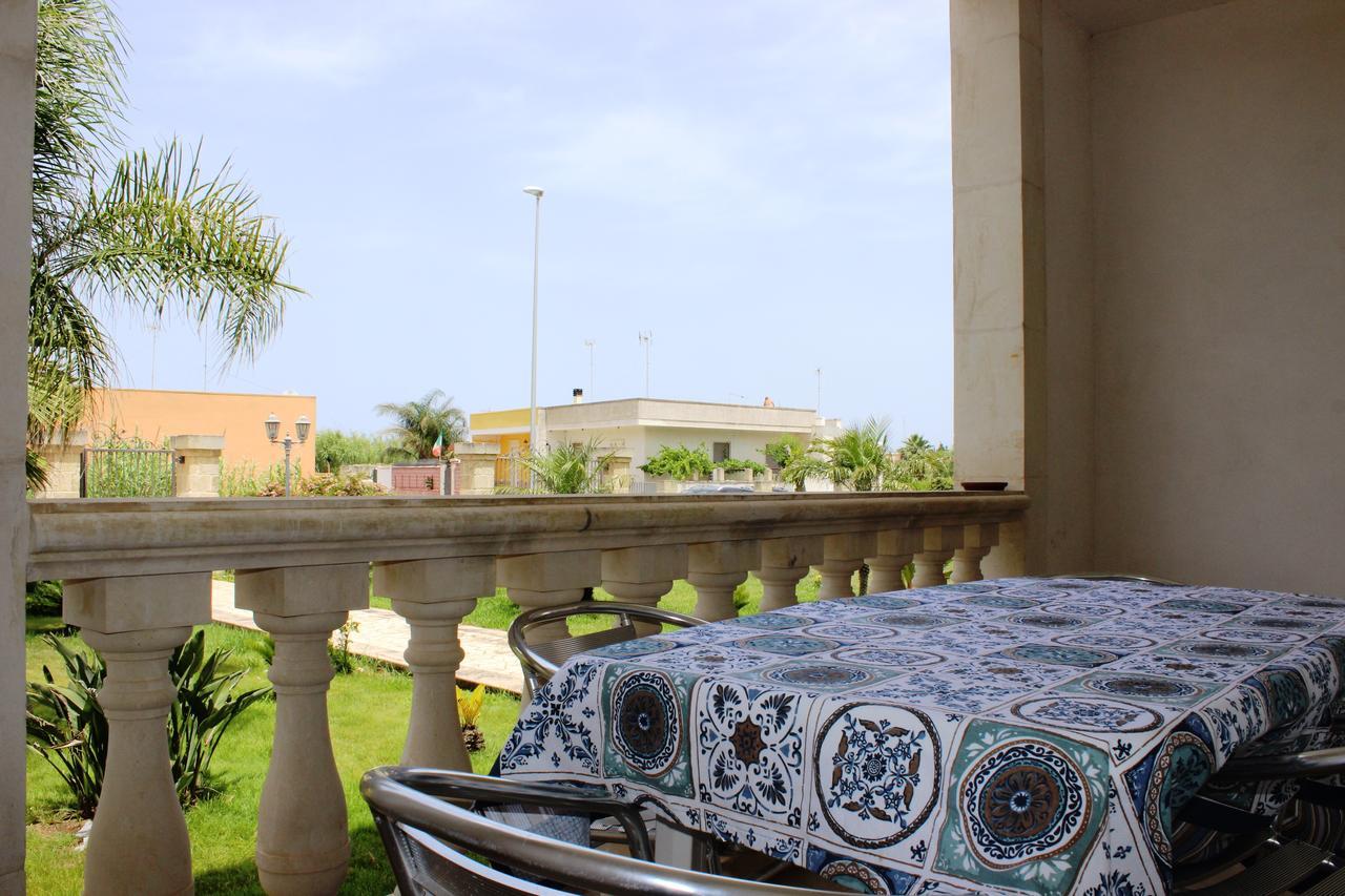 Villa Rosa Candida San Foca Bagian luar foto